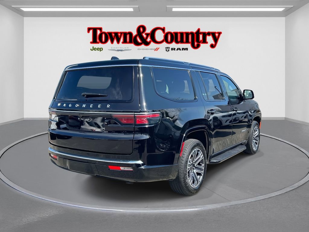 Certified 2025 Jeep Wagoneer 4WD w/ Premium Group I image 4