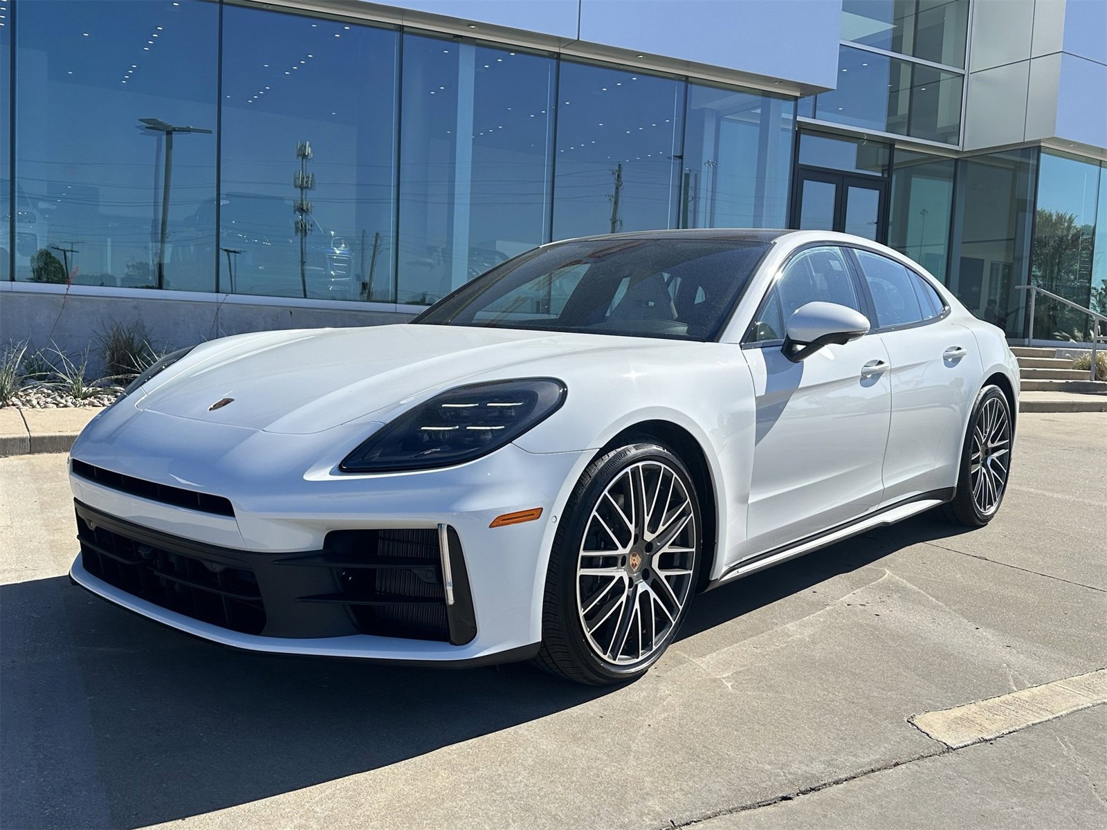 New 2026 Porsche Panamera 4