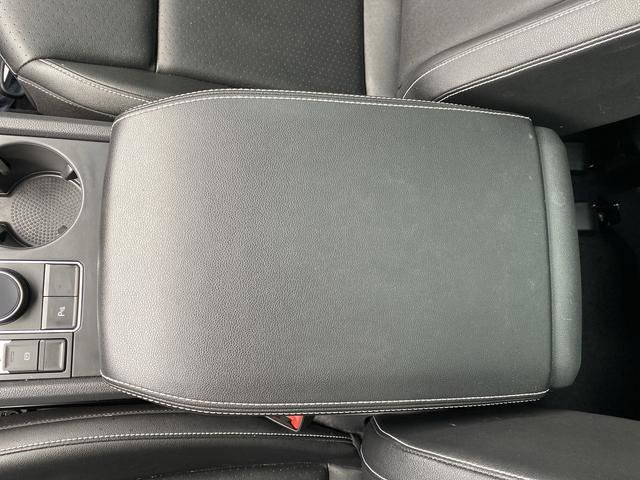 Used 2020 Volkswagen Atlas Cross Sport SE w/ Panoramic Sunroof Package image 21