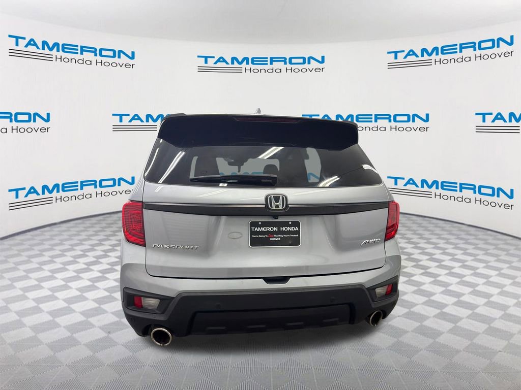 Used 2023 Honda Passport EX-L image 4