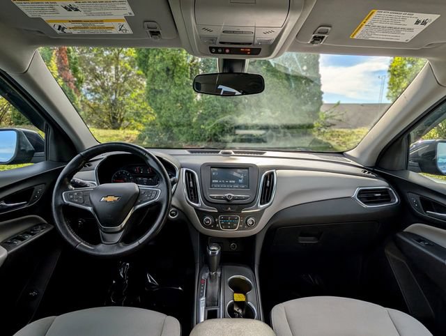 Used 2018 Chevrolet Equinox LT FWD image 13