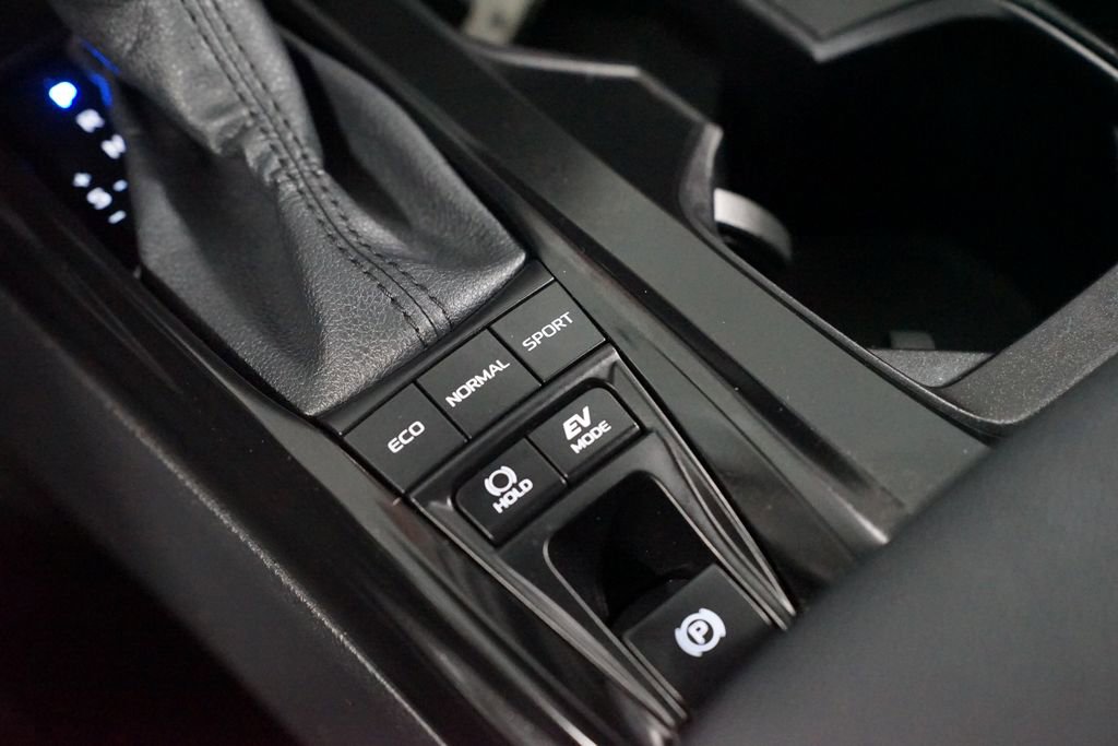 Certified 2025 Toyota Camry LE w/ Convenience Package image 22