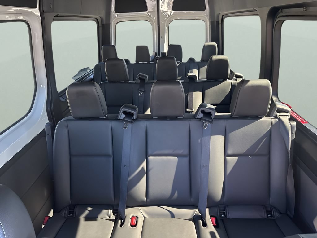 Used 2022 Mercedes-Benz Sprinter 2500 image 10