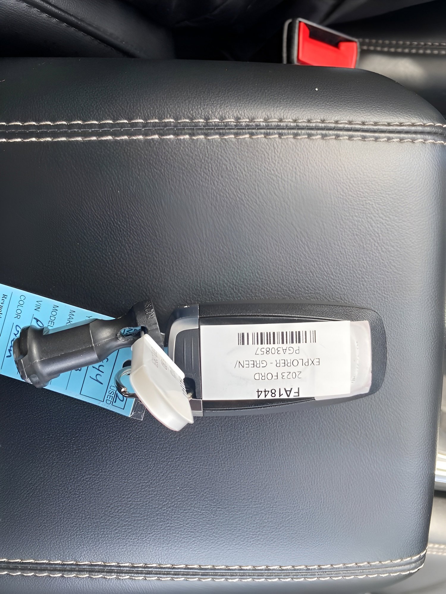 Certified 2023 Ford Explorer XLT w/ Equipment Group 202A AWD/4WD image 20