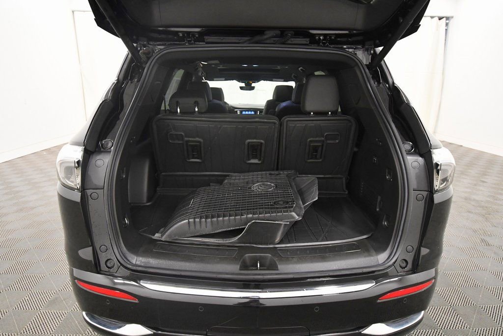 Used 2023 Buick Enclave Avenir w/ Trailering Package, 5000 lbs. image 7