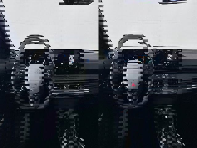 New 2025 Kia K4 GT-Line w/ GT-Line Premium Package image 27