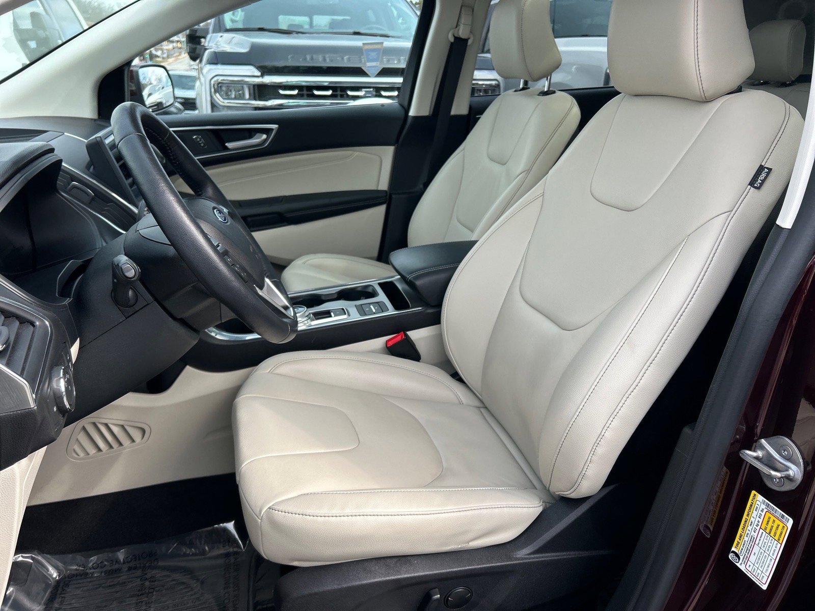 Certified 2022 Ford Edge Titanium AWD/4WD image 10