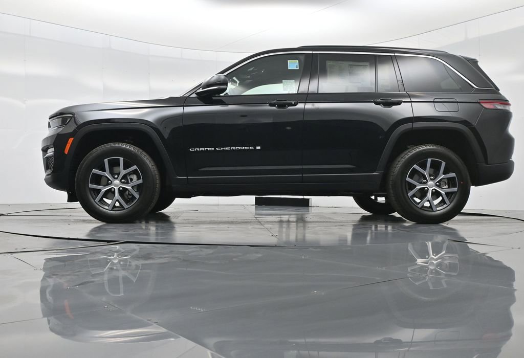 New 2025 Jeep Grand Cherokee Limited image 51
