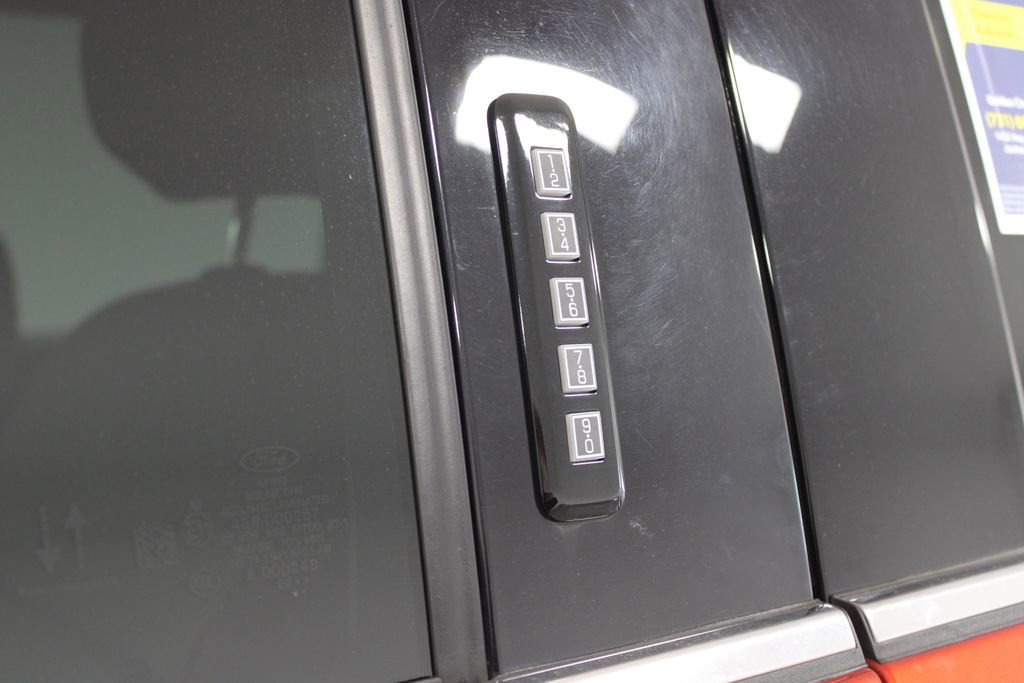 Used 2023 Ford F150 Lariat w/ Max Trailer Tow Package image 21