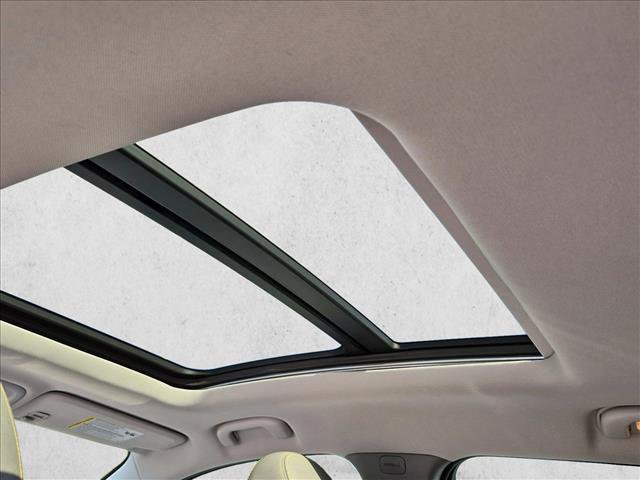 Used 2023 Chevrolet Bolt EUV Premier w/ Sun & Sound Package FWD image 20