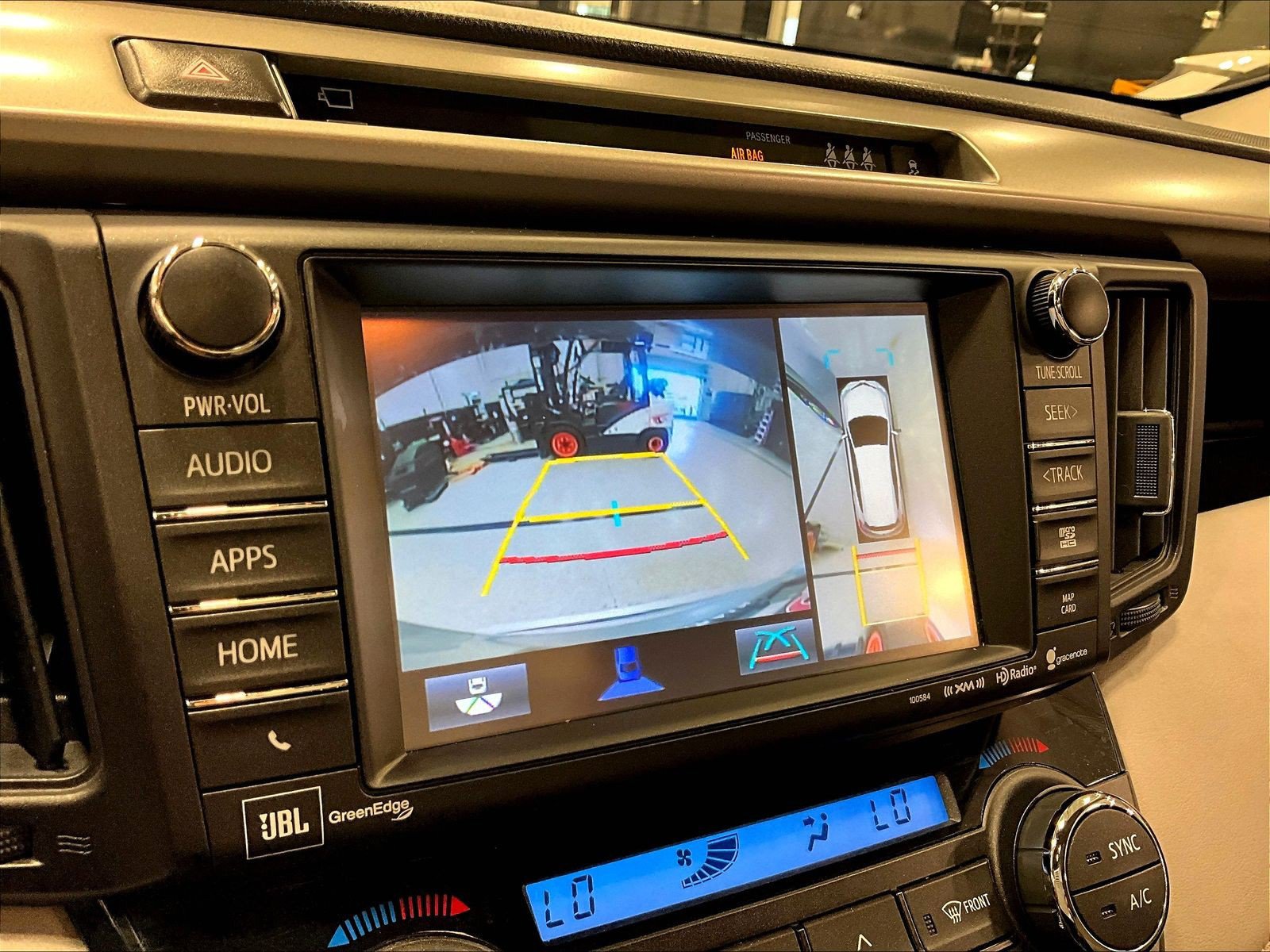 Used 2017 Toyota RAV4 Limited w/ Advanced Technology Package AWD/4WD image 37