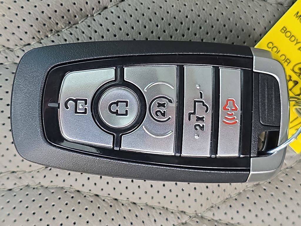 Used 2026 Ford F450 Platinum w/ Platinum Plus Package image 37