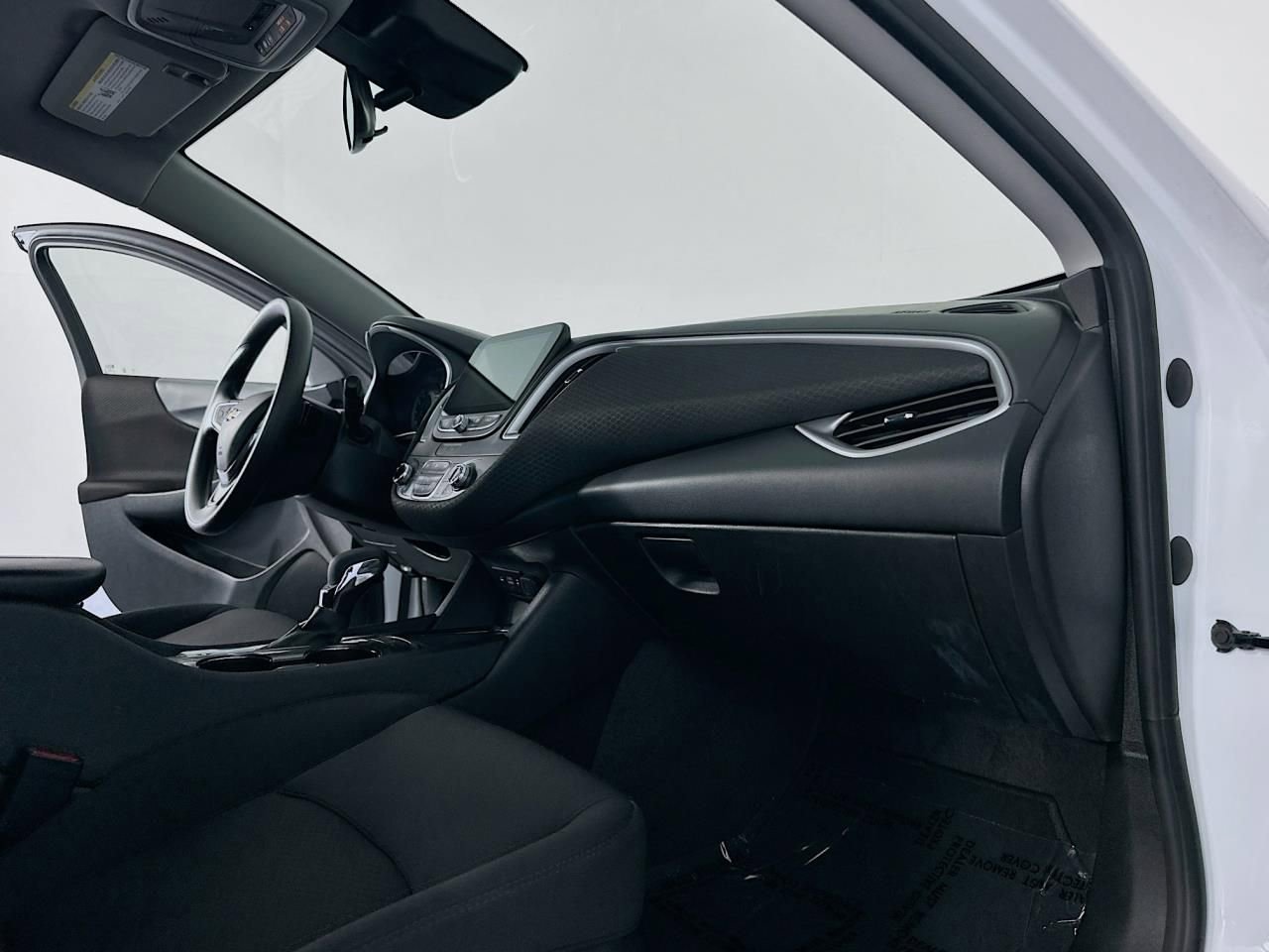 Used 2023 Chevrolet Malibu LT image 38