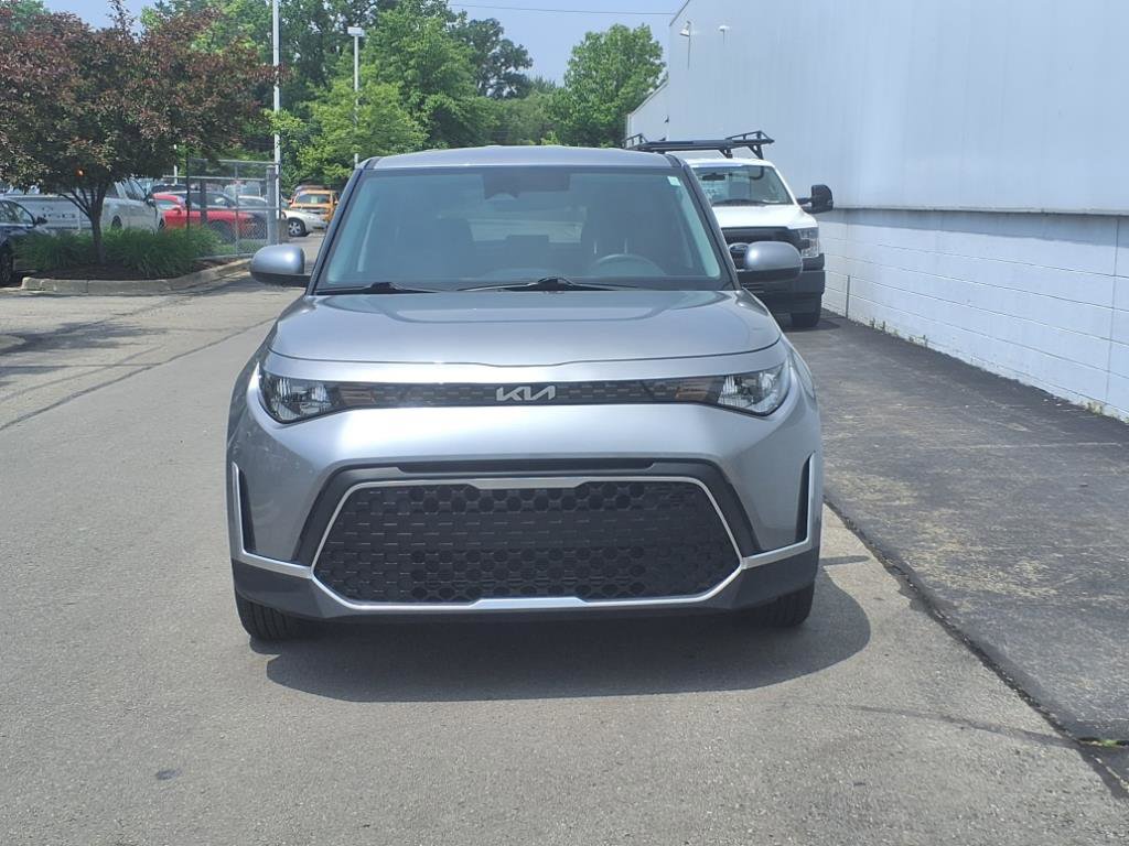 Used 2024 Kia Soul LX w/ Option Group 015 image 2
