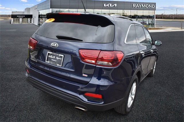 Used 2020 Kia Sorento LX w/ LX I4 Convenience Package image 3