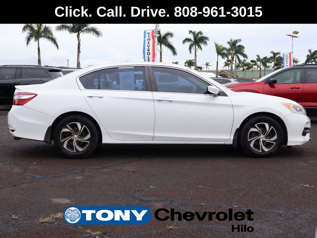 Used 2017 Honda Accord LX image 6