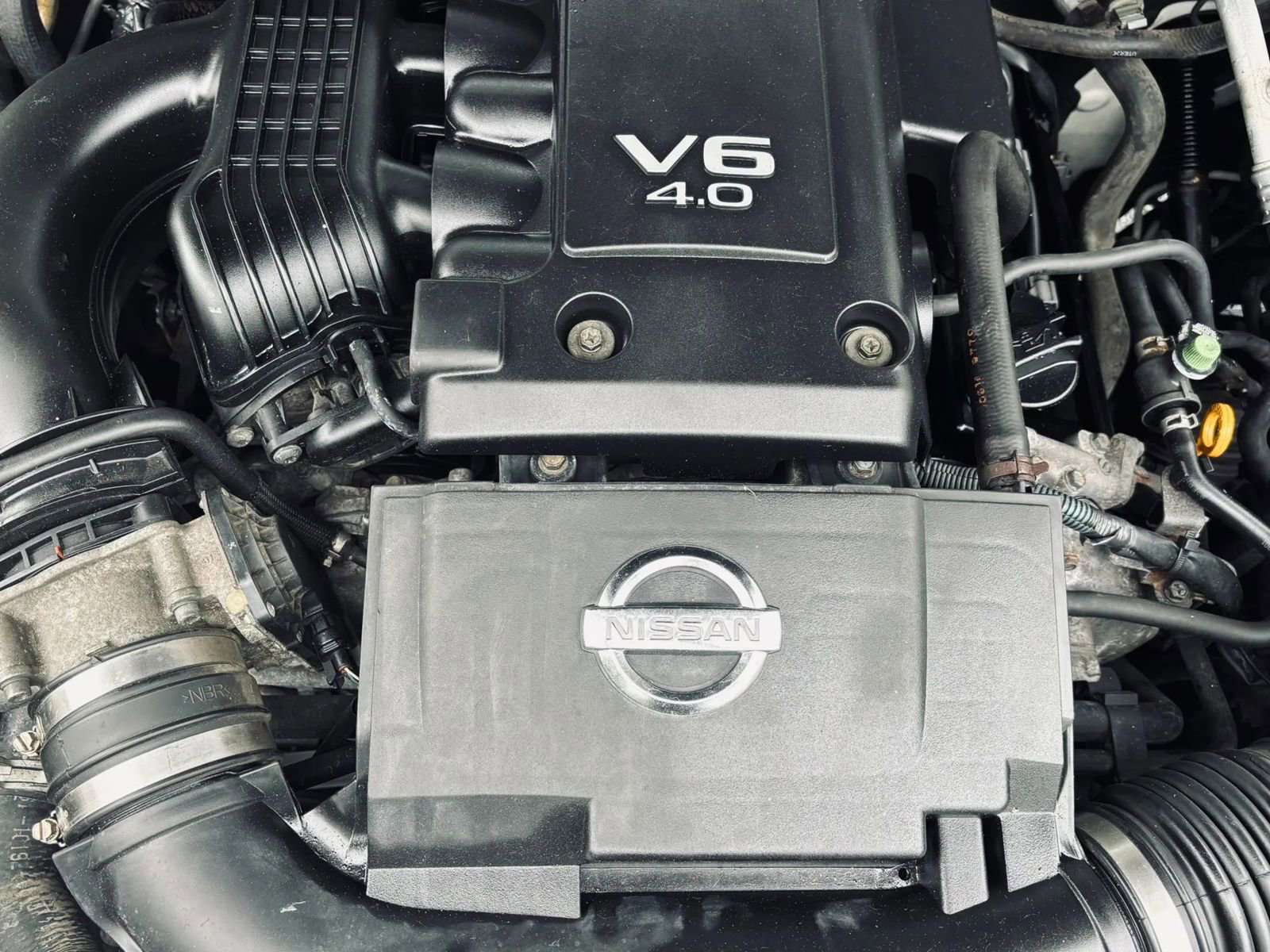 Used 2011 Nissan Frontier S AWD/4WD image 4