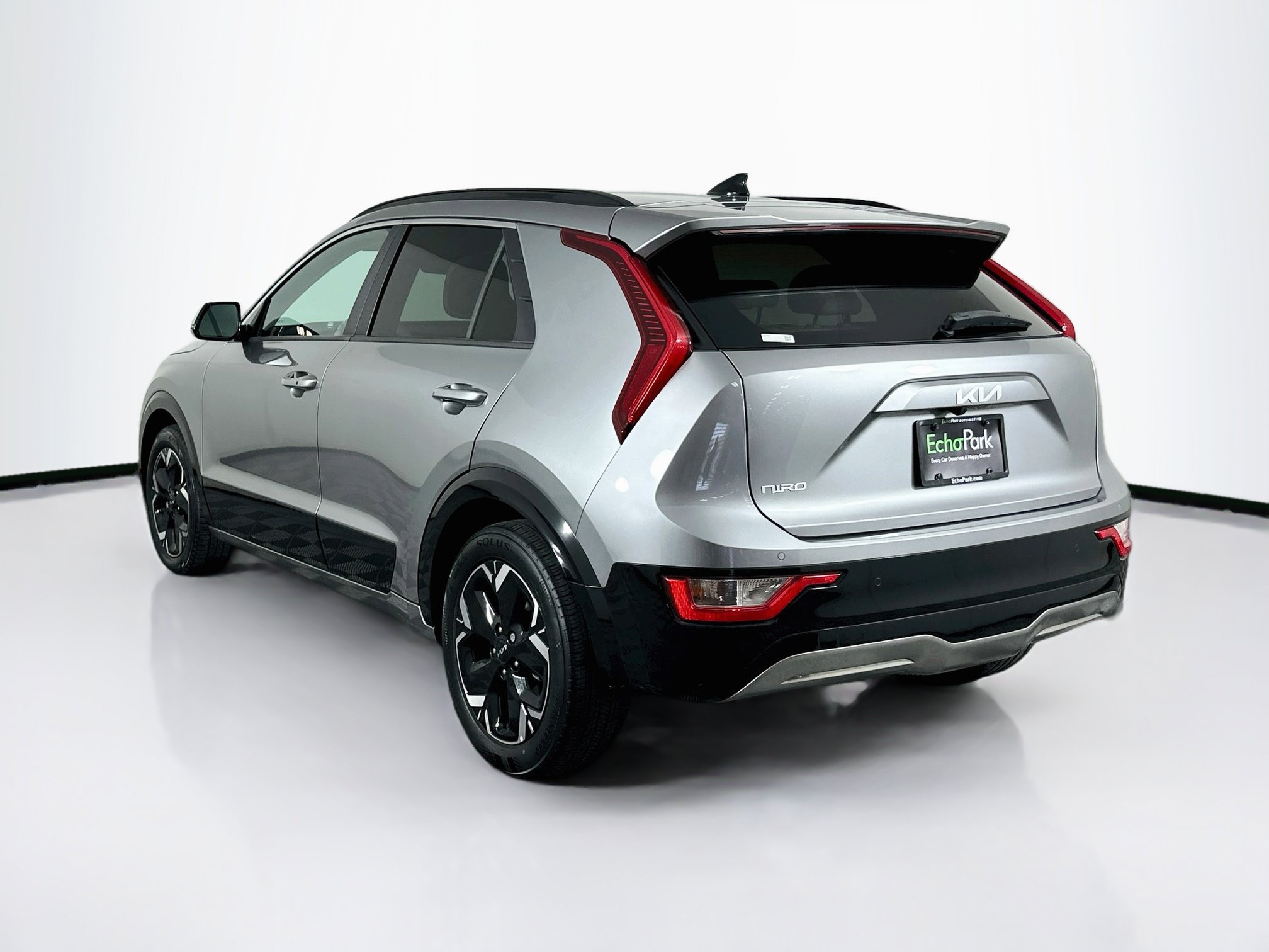 Used 2023 Kia Niro Wind FWD image 5