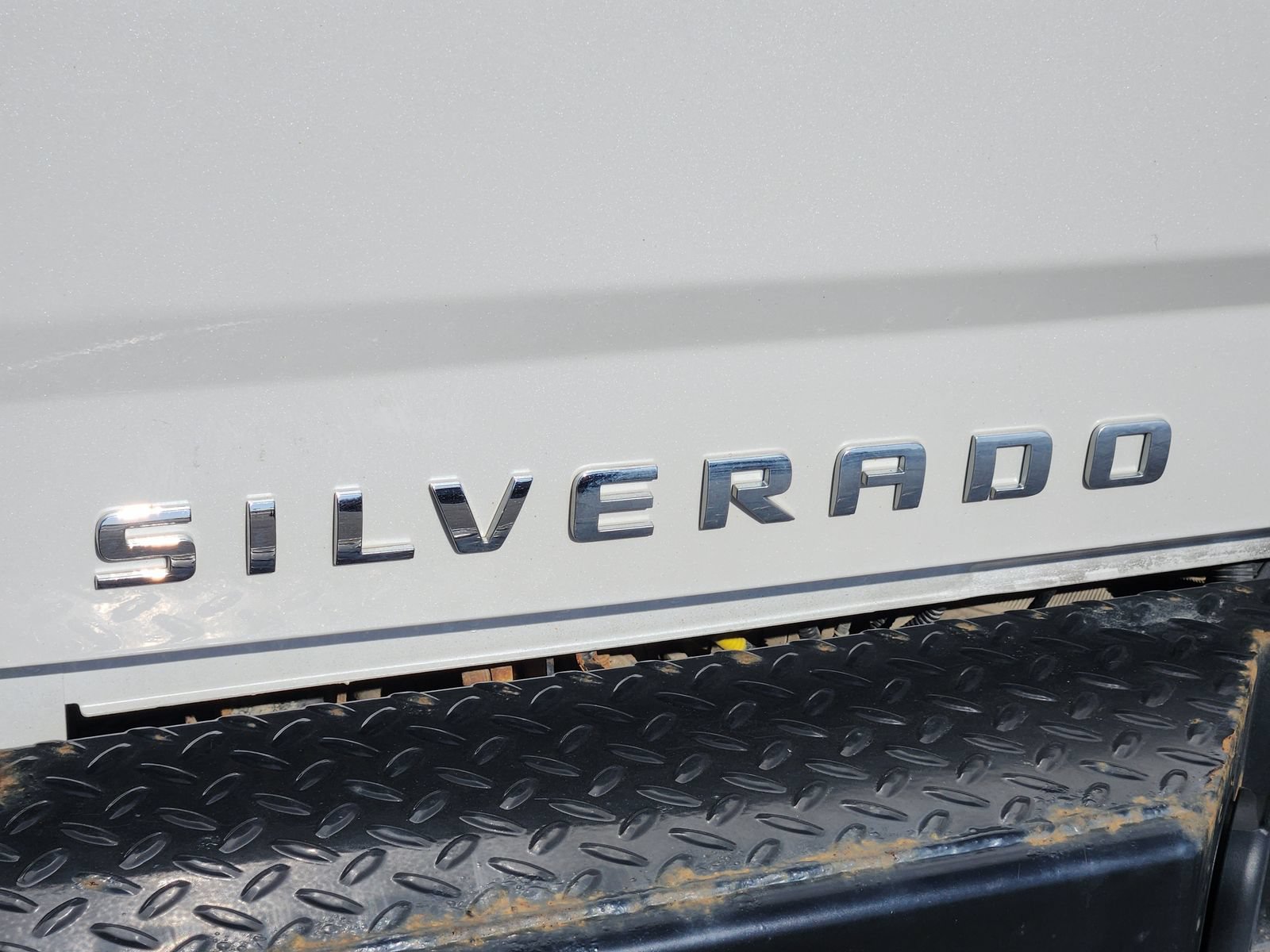 Used 2017 Chevrolet Silverado 1500 High Country AWD/4WD image 12