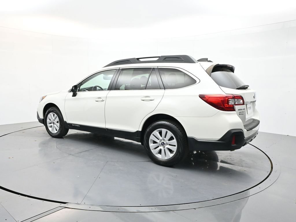 Used 2019 Subaru Outback 2.5i Premium image 5