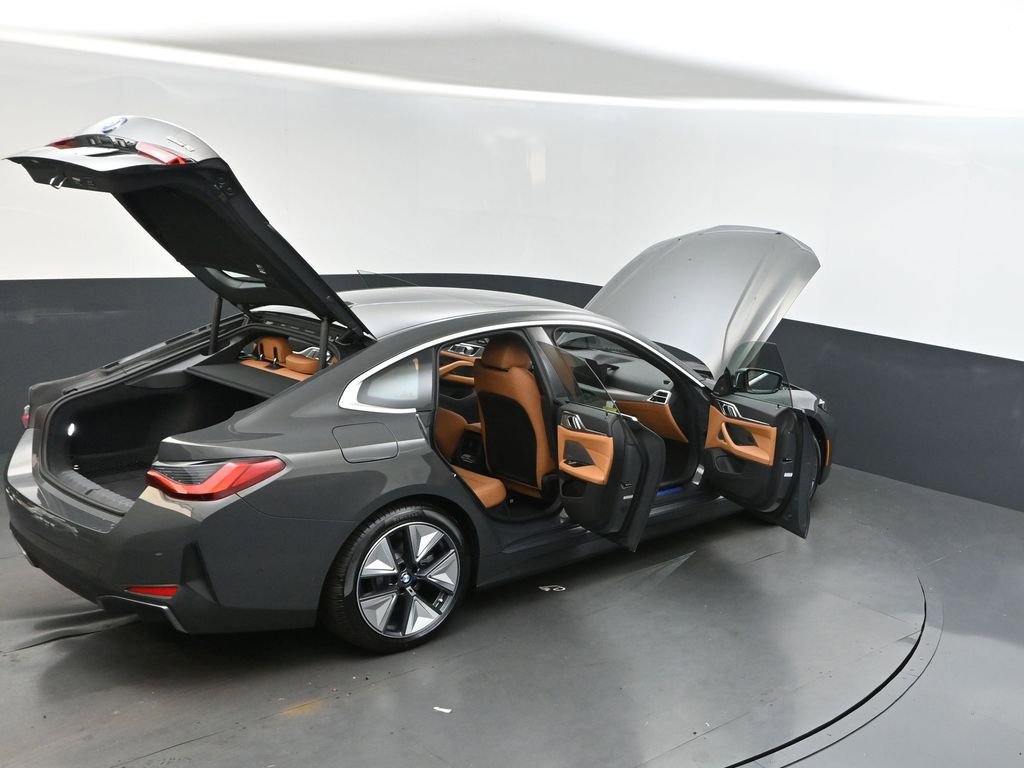 New 2025 BMW i4 eDrive40 w/ Premium Package RWD image 49