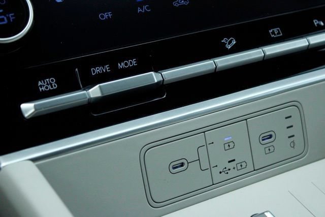 Certified 2026 Hyundai Santa Fe SEL FWD image 26