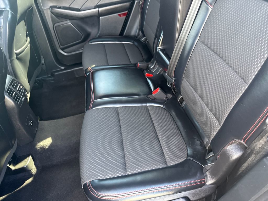 Used 2023 Ford Escape ST-Line image 18