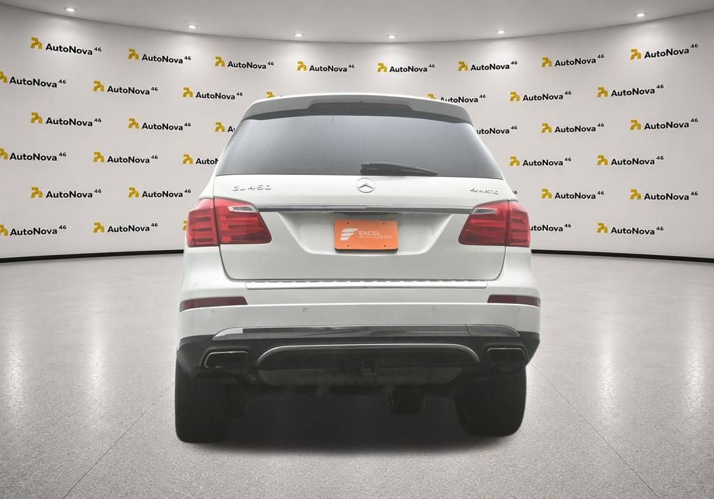 Used 2016 Mercedes-Benz GL 450 4MATIC w/ Premium I Package image 45