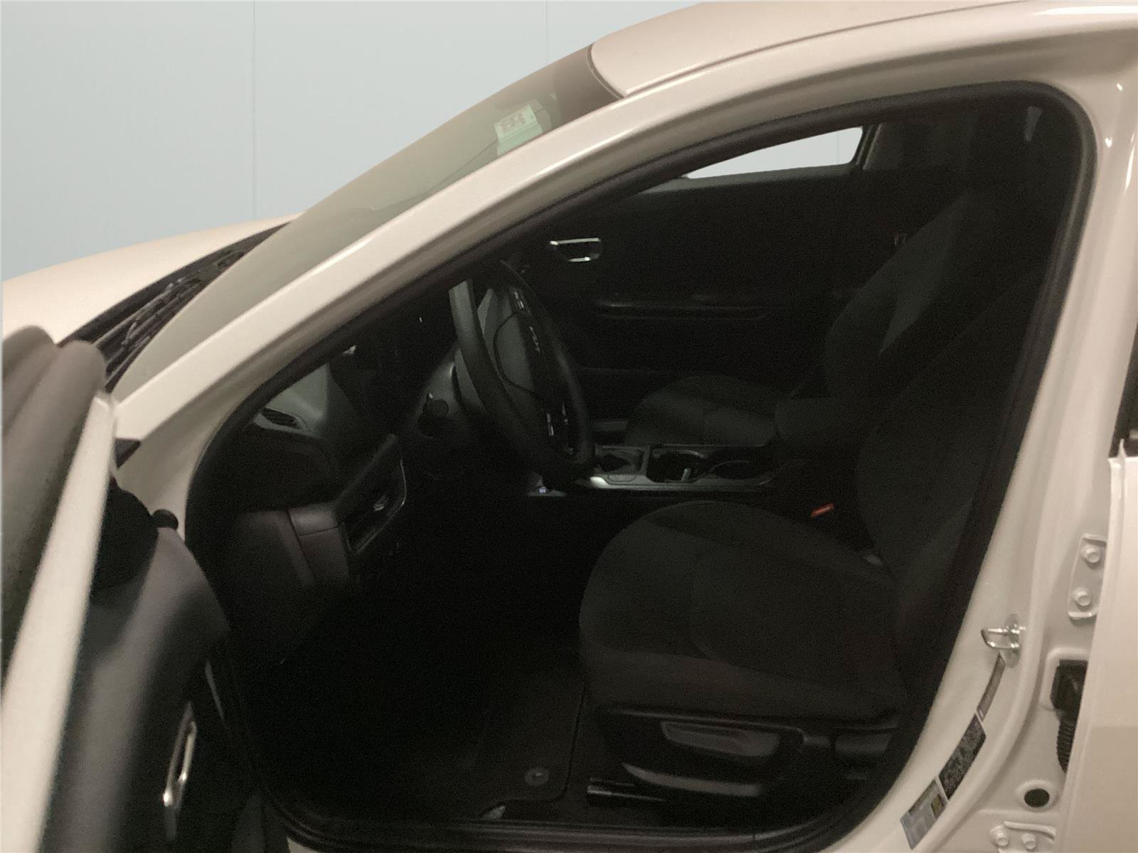 New 2026 Kia K4 FWD image 10