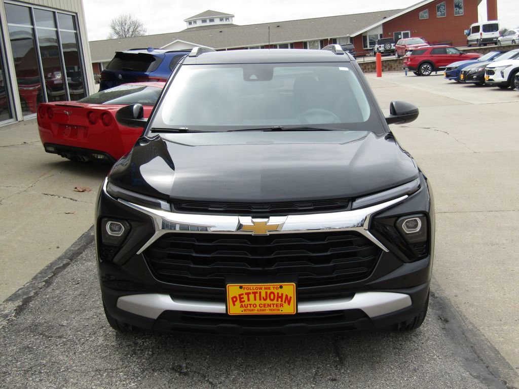 Used 2025 Chevrolet TrailBlazer LT image 13