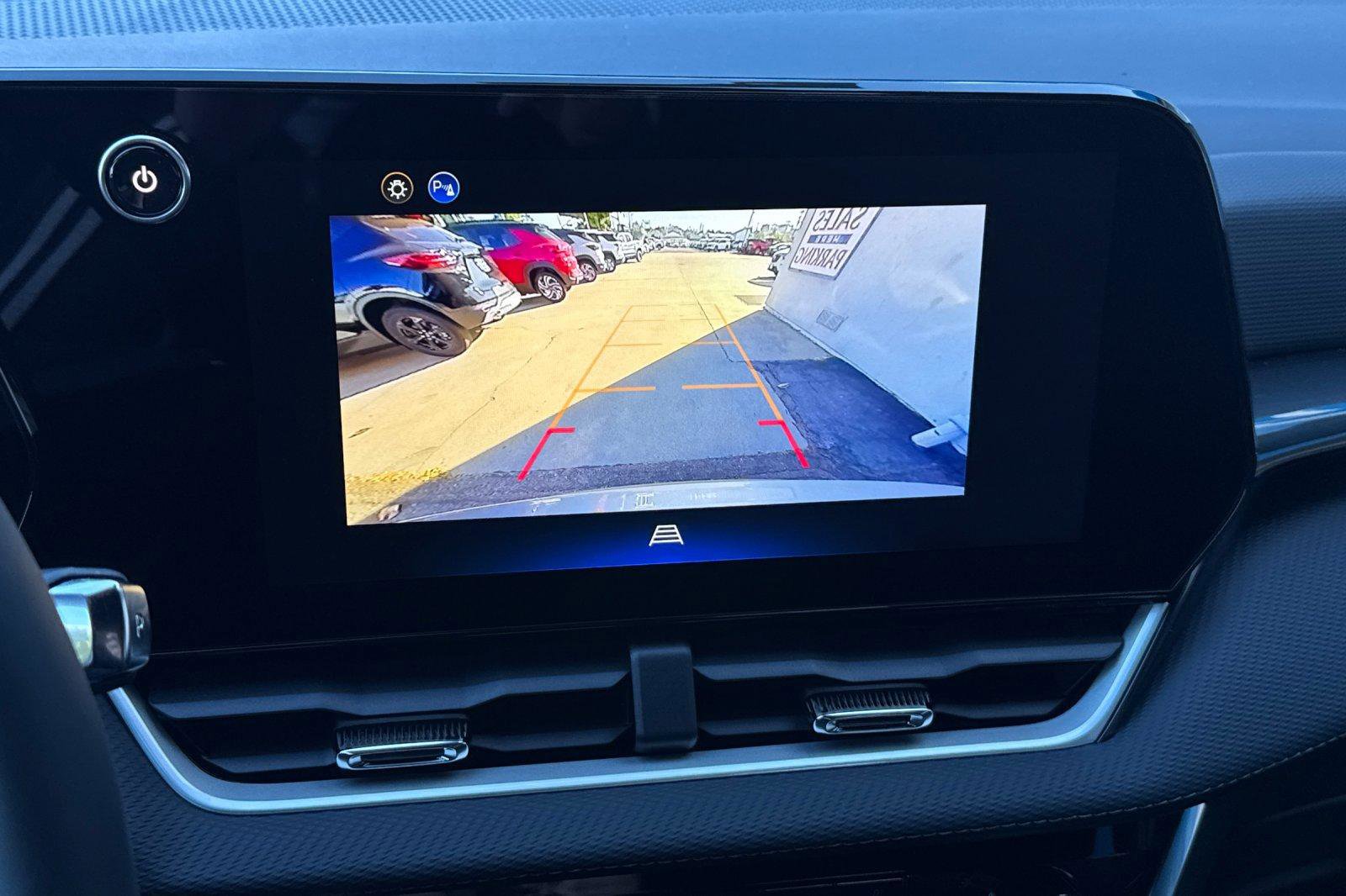 New 2026 Chevrolet Equinox LT w/ Midnight Edition FWD image 26