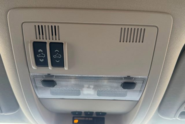 Used 2011 GMC Sierra 1500 SLT w/ All-Terrain Package image 29