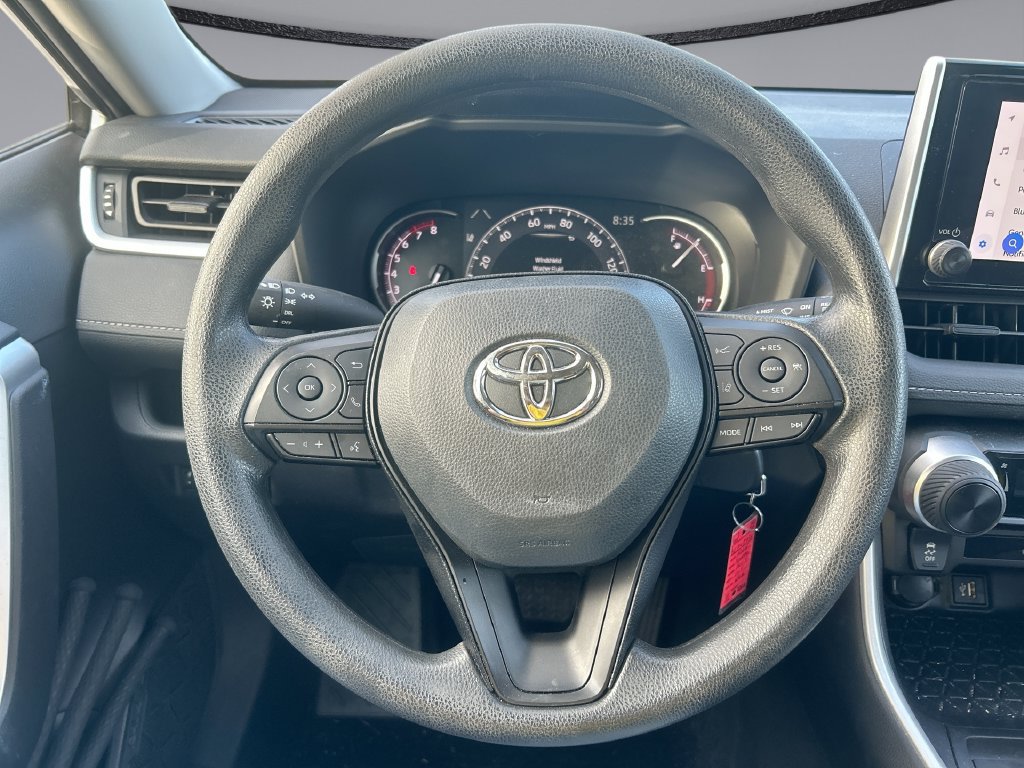 Used 2025 Toyota RAV4 LE FWD image 14