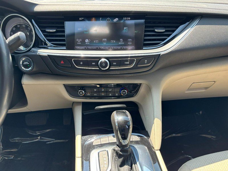 Used 2018 Buick Regal Preferred w/ Sights and Sounds Package FWD image 13