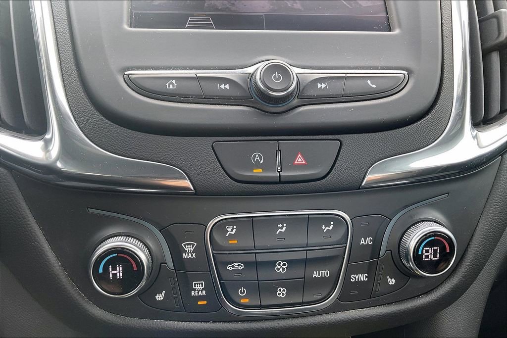 Used 2023 Chevrolet Equinox LT image 18