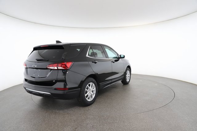 Used 2024 Chevrolet Equinox LT w/ LPO, Floor Liner Package image 16
