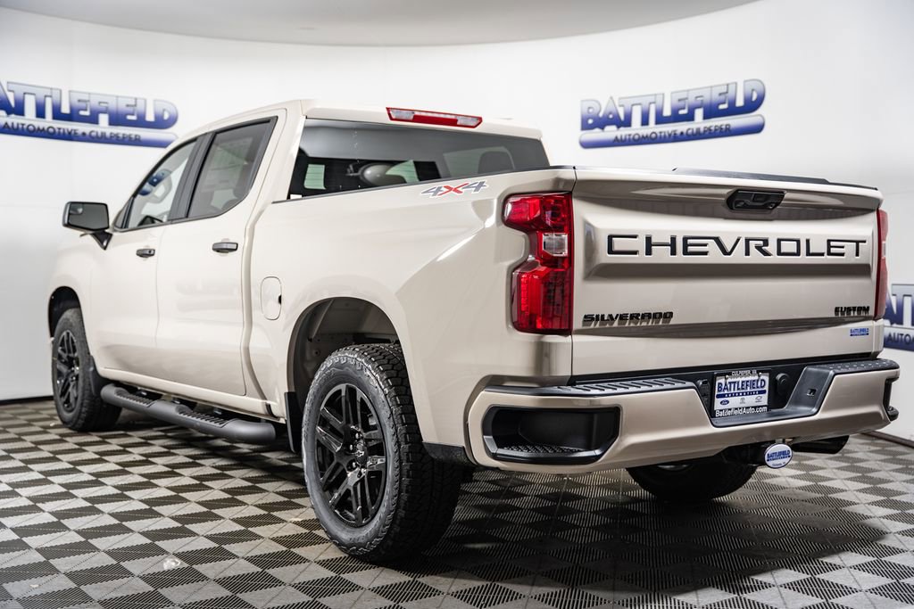 New 2026 Chevrolet Silverado 1500 Custom w/ Turbomax Blackout Package AWD/4WD image 4