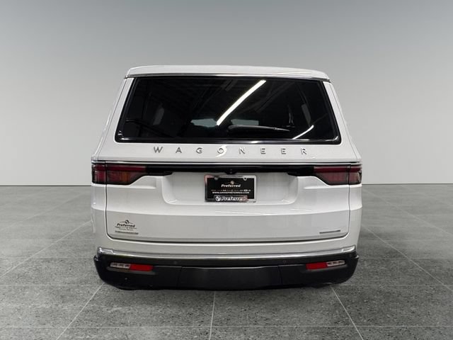 Used 2022 Jeep Wagoneer Series III AWD/4WD image 23