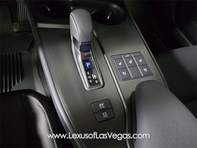 New 2026 Lexus UX 300h AWD image 21