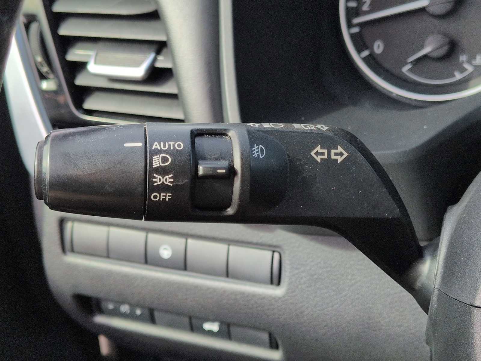 Used 2022 Nissan Rogue SL w/ SL Premium Package image 29