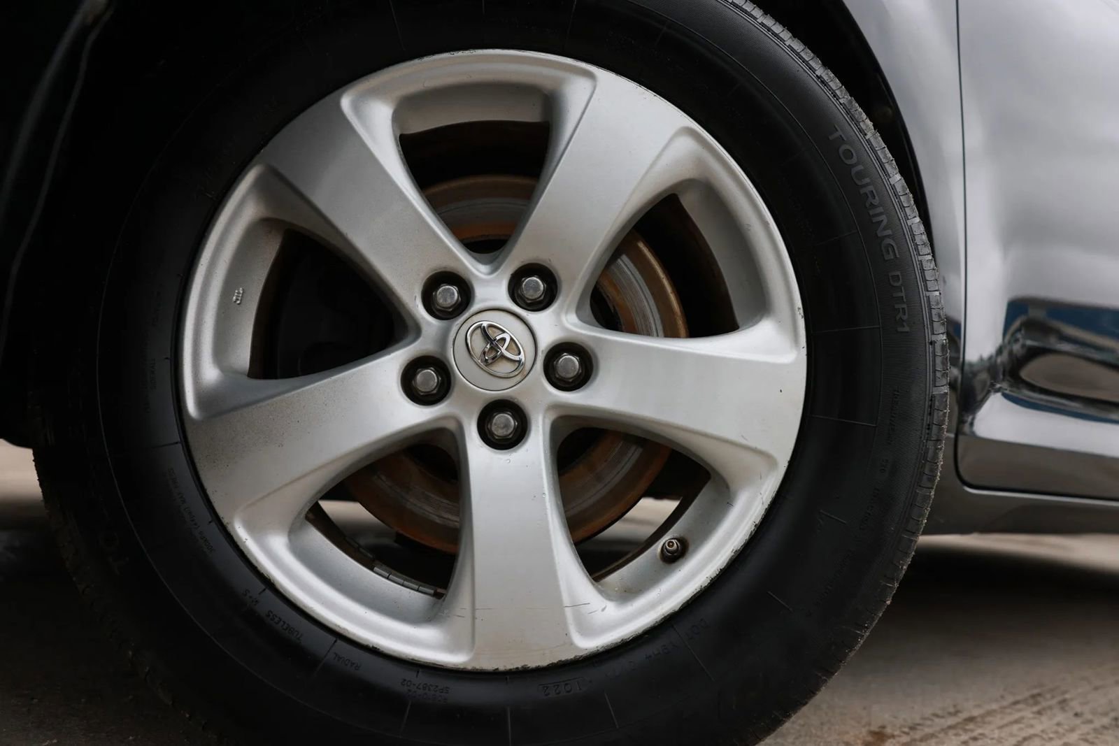 Used 2015 Toyota Sienna LE FWD image 21