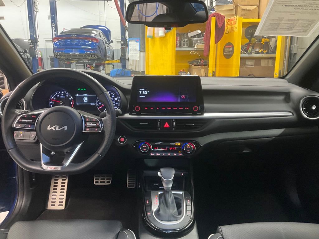 Used 2024 Kia Forte GT-Line w/ GT-Line Premium Package image 10
