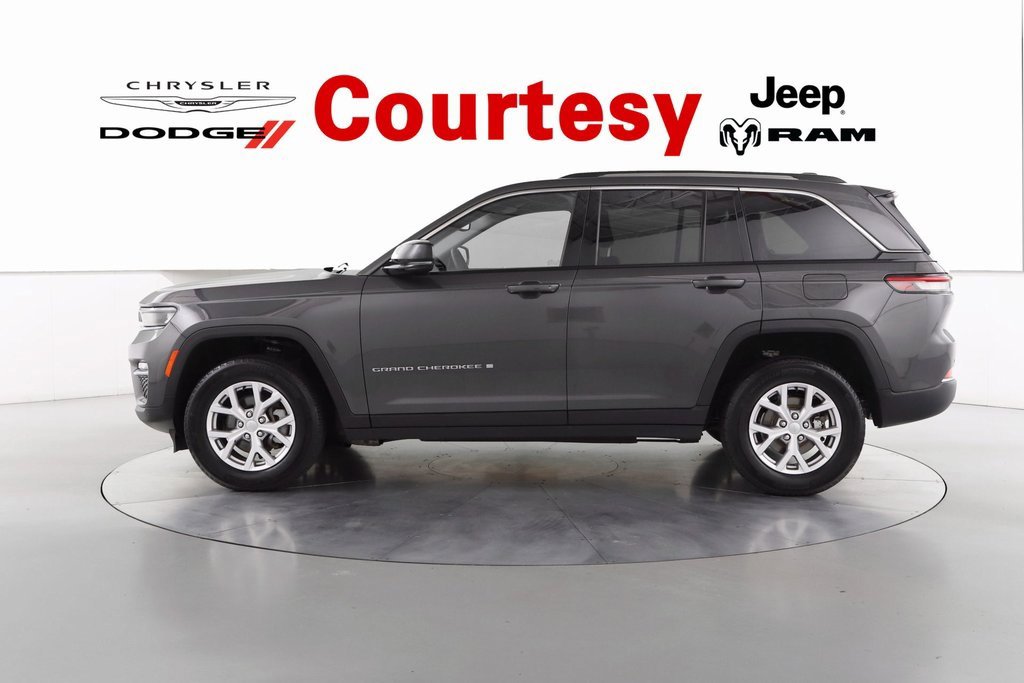 Certified 2022 Jeep Grand Cherokee Limited image 8