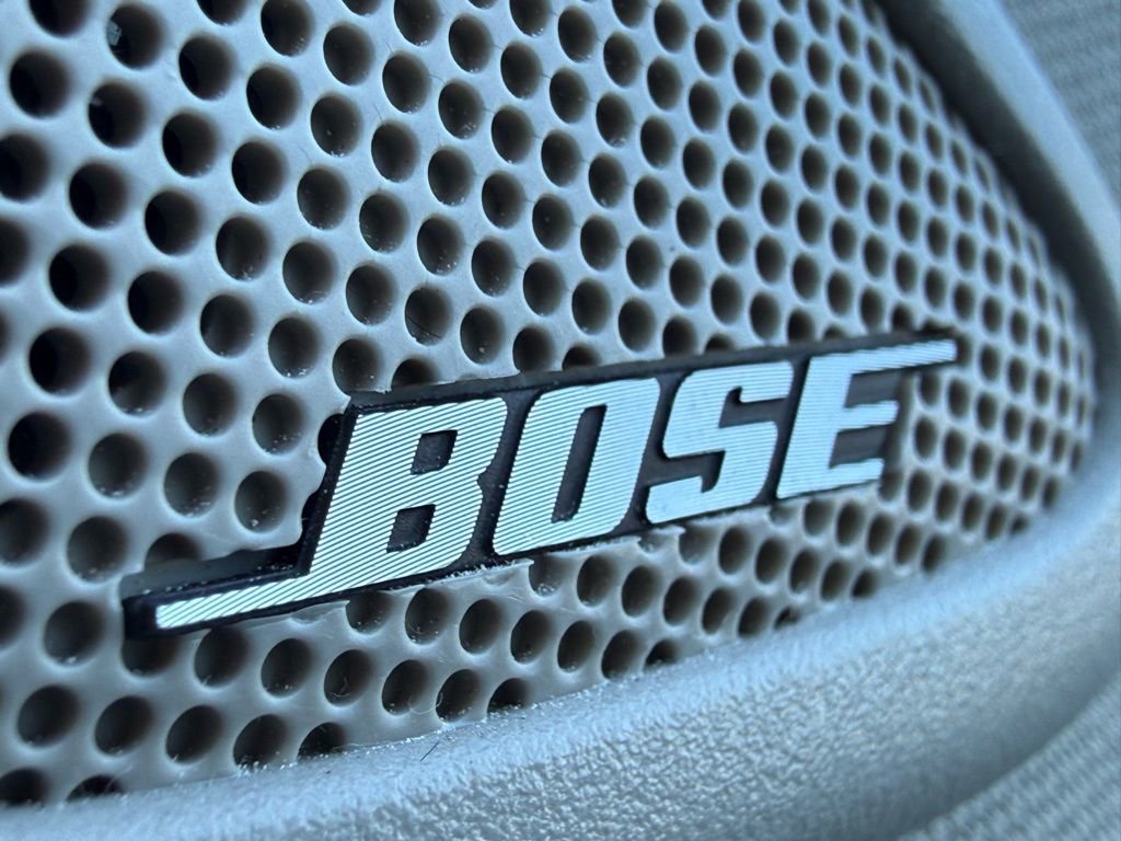 Used 2013 Cadillac Escalade Premium image 18