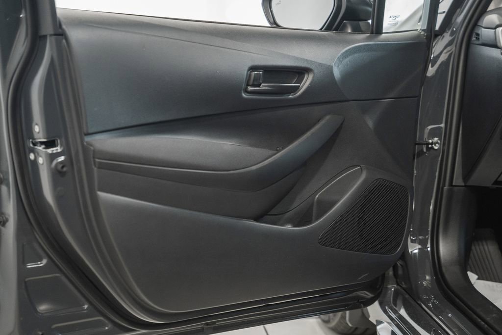 New 2026 Toyota Corolla LE image 32