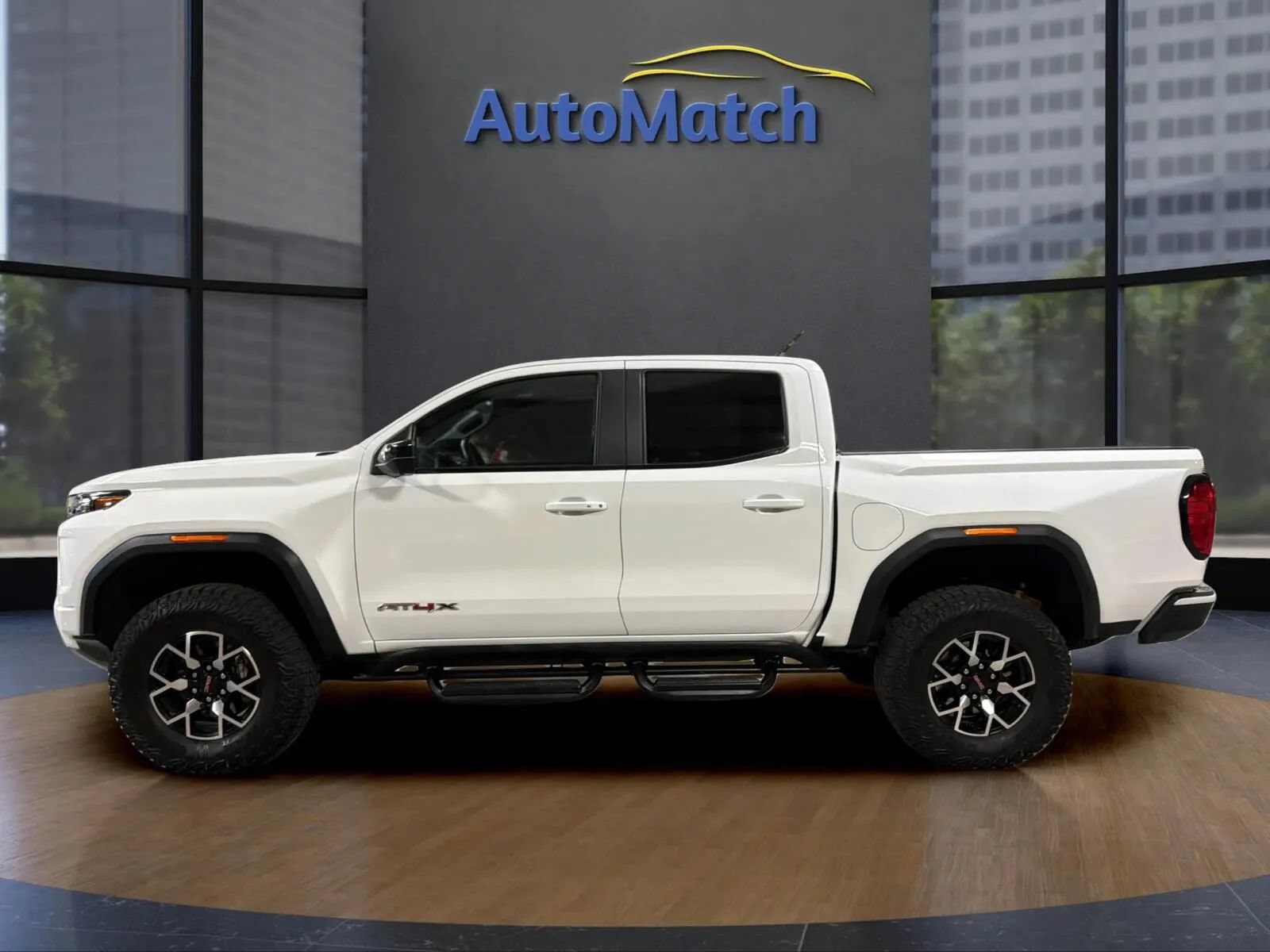 Used 2024 GMC Canyon AT4X AWD/4WD image 7