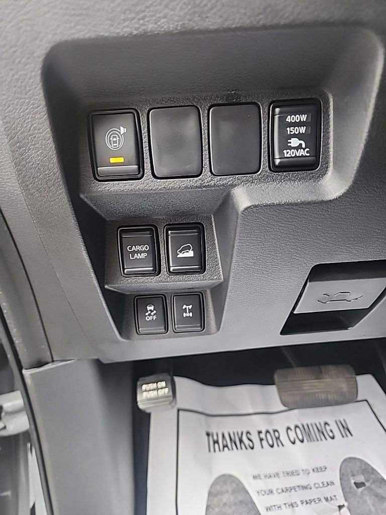 Used 2023 Nissan Frontier PRO-4X w/ Pro Convenience Package image 16