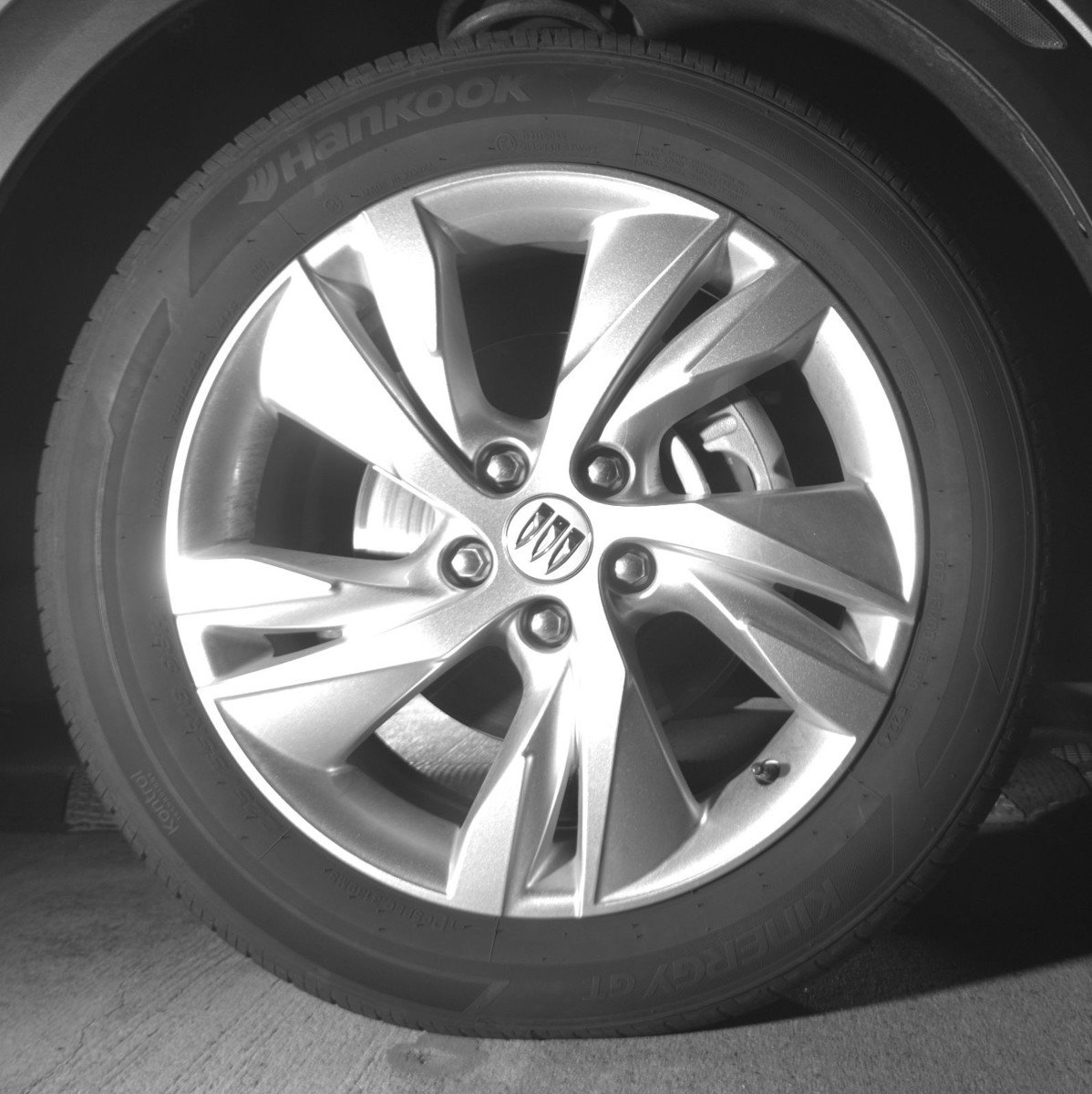 Used 2025 Buick Encore GX Preferred image 13