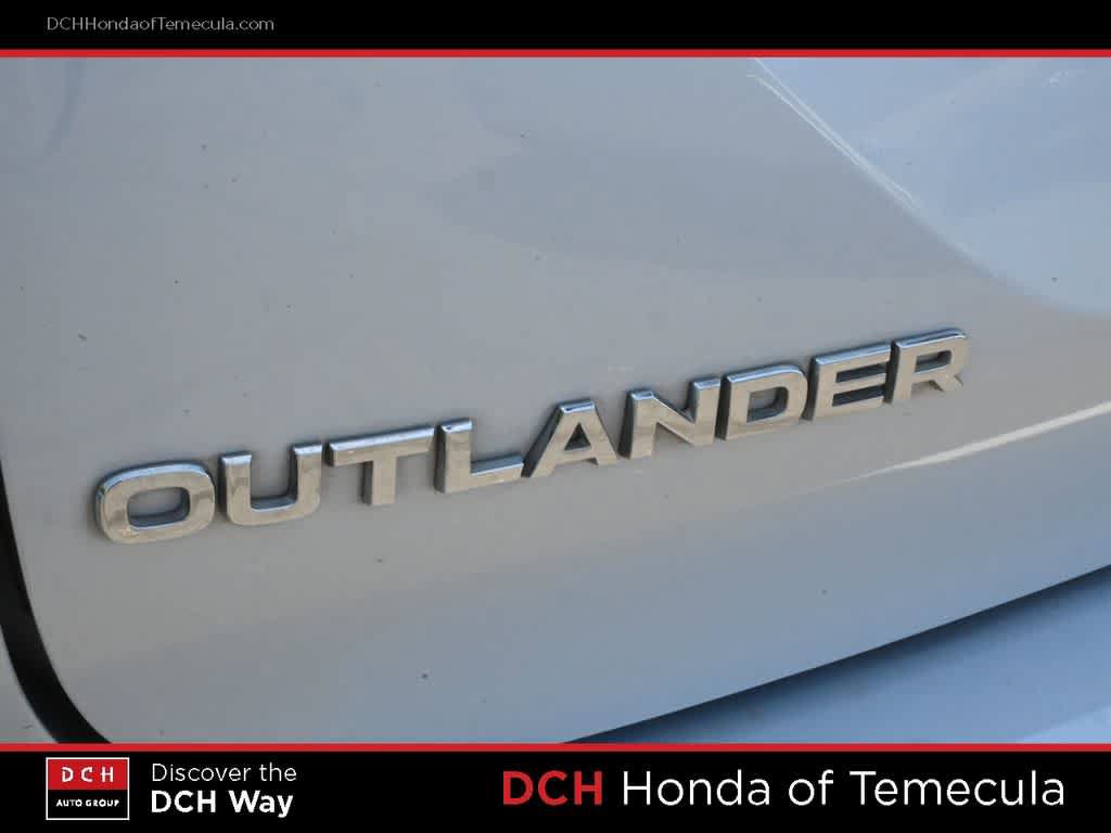 Used 2024 Mitsubishi Outlander SE FWD image 7