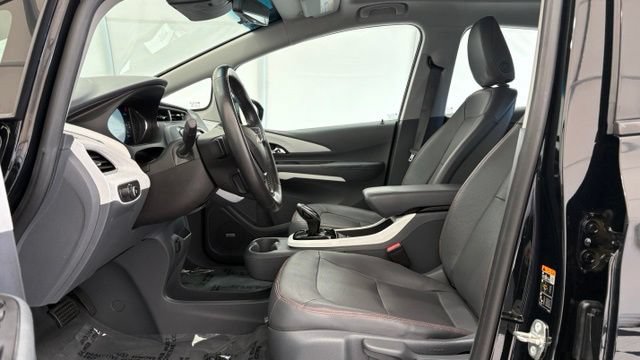 Used 2017 Chevrolet Bolt Premier w/ Driver Confidence II Package FWD image 11
